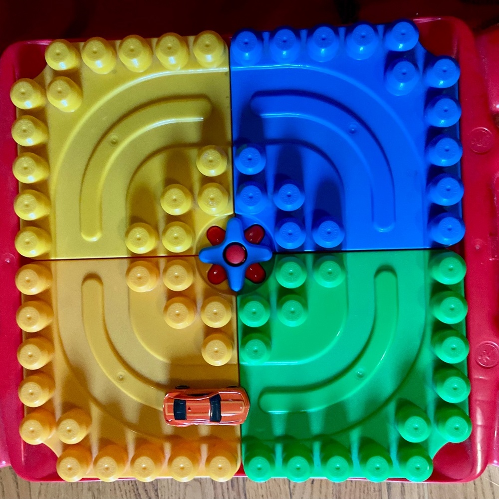 Megabloks Build 'n Learn Table